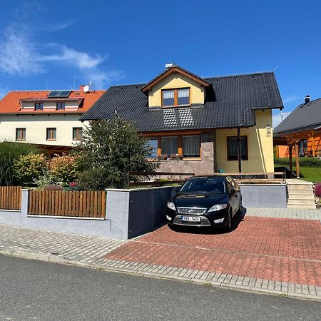 Apartman U Kovaru كاسبيرسكي هوري المظهر الخارجي الصورة