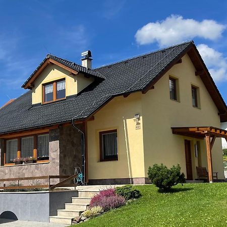 Apartman U Kovaru كاسبيرسكي هوري المظهر الخارجي الصورة