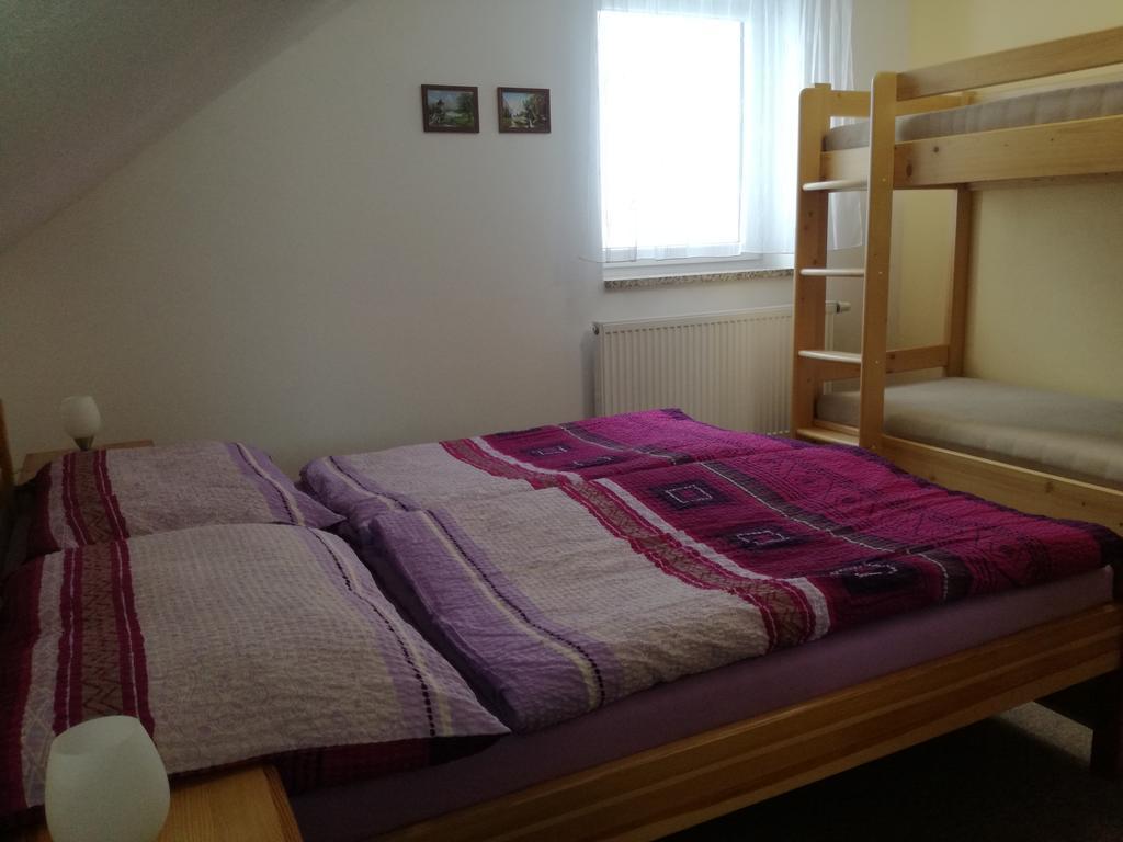 Apartman U Kovaru كاسبيرسكي هوري المظهر الخارجي الصورة